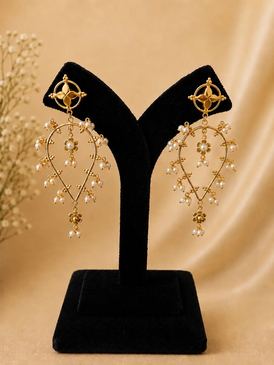Vanya Pearl Earrings