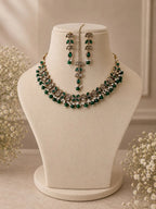 Nayra Choker Set with Maang Tikka